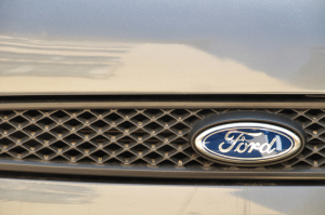 3 Reasons to get your parts replaced at a Ford Dealership