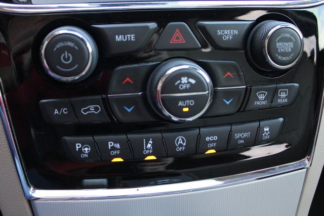 2020 Jeep Grand Cherokee Summit