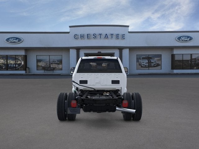 2026 Ford Super Duty F-450 DRW Base