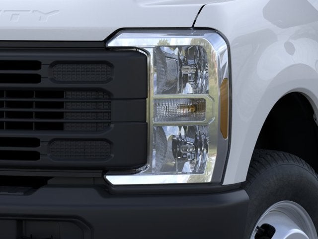 2026 Ford Chassis Cab XL