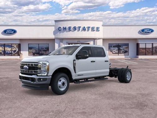 2026 Ford Chassis Cab Base