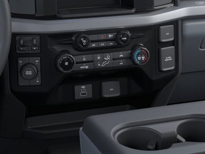 2026 Ford Chassis Cab Base