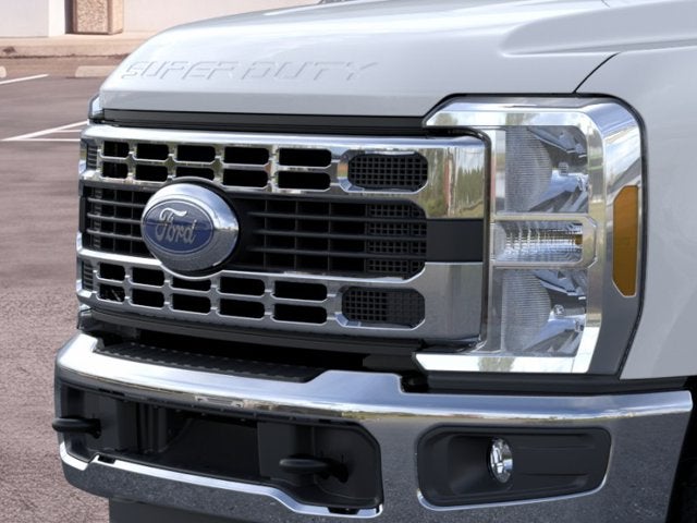 2026 Ford Chassis Cab Base