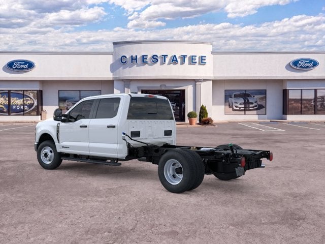 2026 Ford Chassis Cab Base