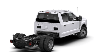 2026 Ford Chassis Cab Base