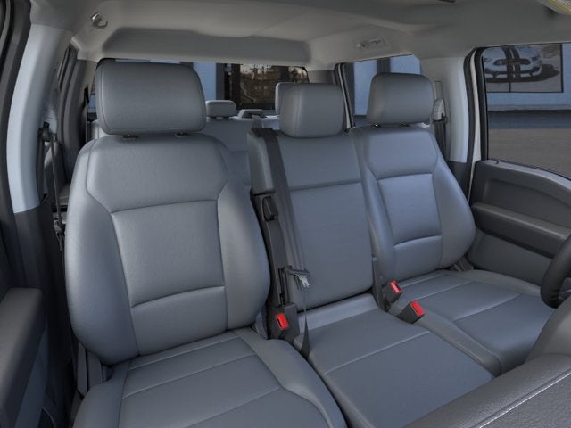 2025 Ford Chassis Cab Base