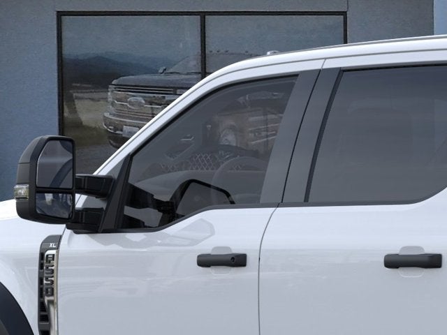 2026 Ford Super Duty F-550 DRW XL