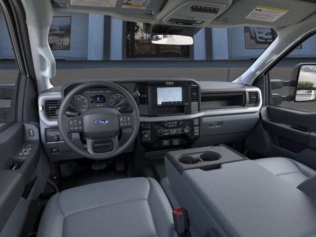 2026 Ford Super Duty F-550 DRW XL