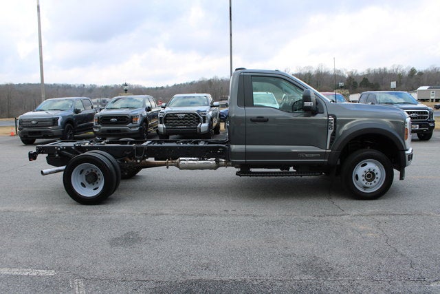 2024 Ford Super Duty F-550 DRW XL