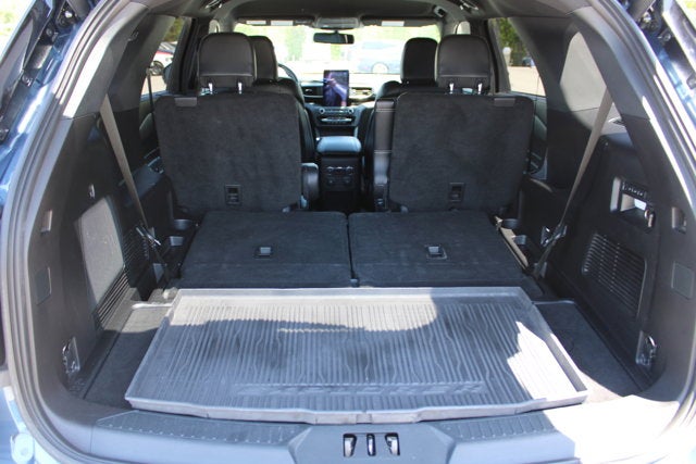 2020 Ford Explorer ST - Blue exterior view 9