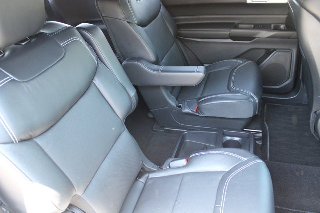 2020 Ford Explorer ST - Blue exterior view 13