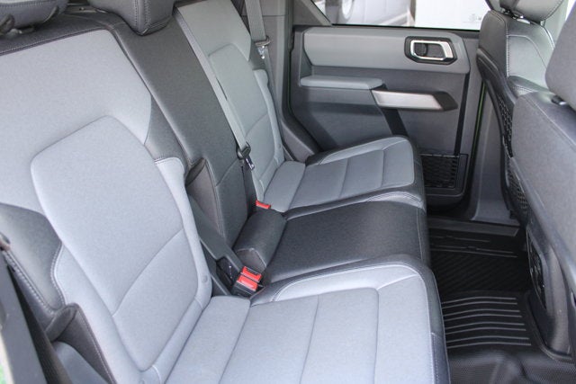 2023 Ford Bronco Everglades - Green exterior view 15