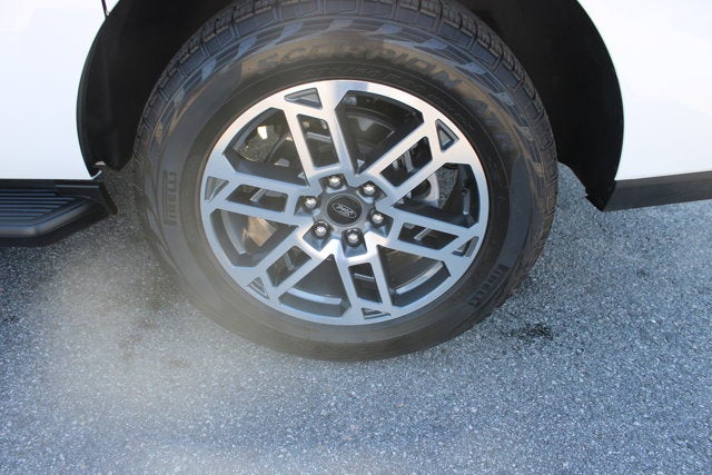 2025 Ford Expedition Max Active - White exterior view 10