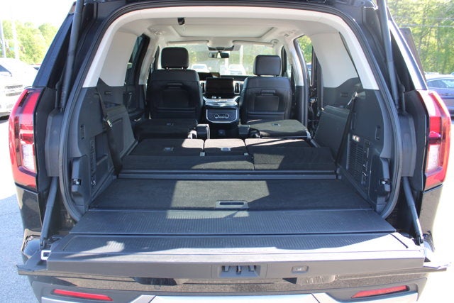 2025 Ford Expedition Platinum - Black exterior view 13