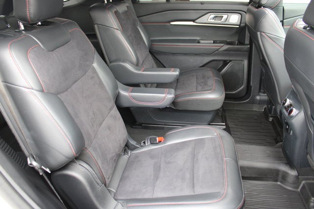 2025 Ford Explorer ST - White exterior view 13