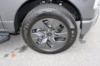 2024 Ford F-150 Lightning LARIAT