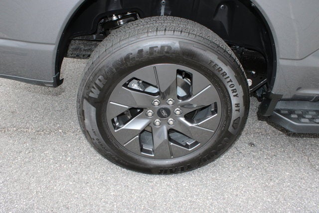 2024 Ford F-150 Lightning LARIAT