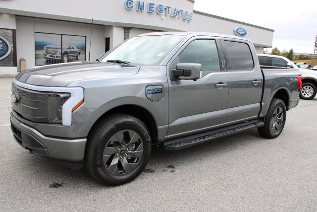 2024 Ford F-150 Lightning LARIAT
