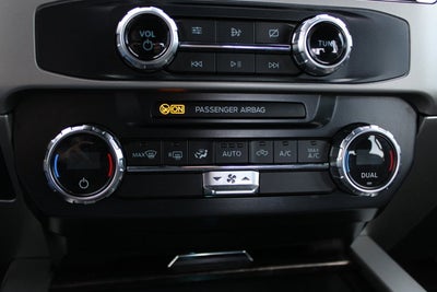 2022 Ford Super Duty F-250 SRW LARIAT