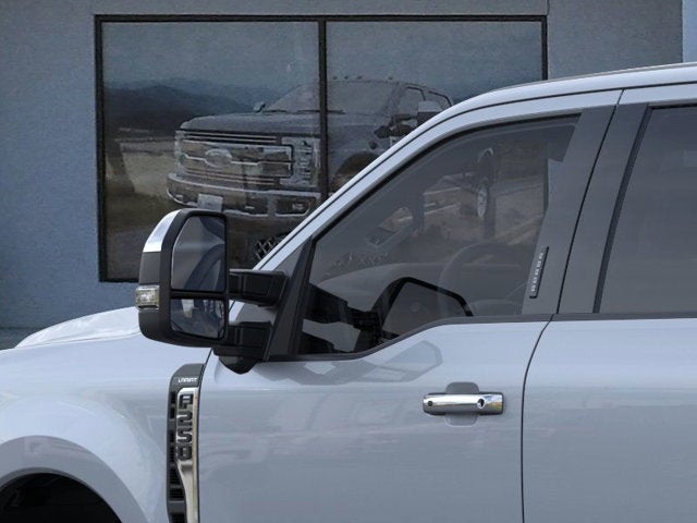 2025 Ford Super Duty Base