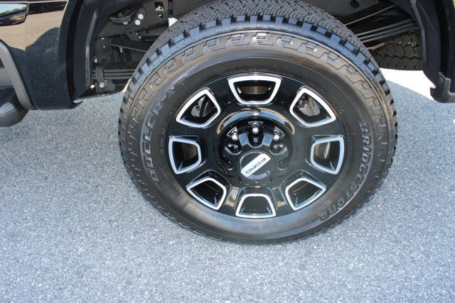 2025 Ford Super Duty F-350 SRW Platinum