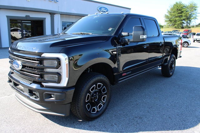 2025 Ford Super Duty F-350 SRW Platinum