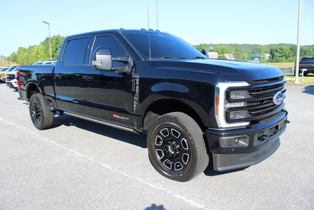 2025 Ford Super Duty F-350 SRW Platinum