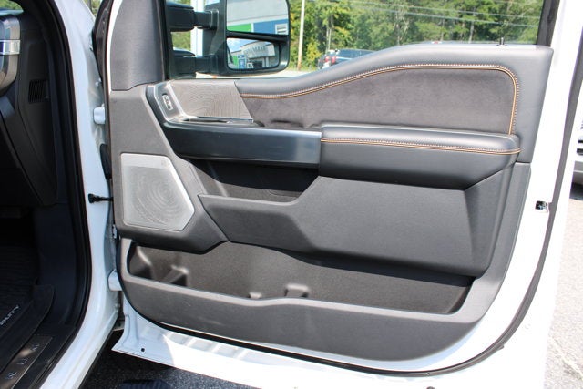 2024 Ford Super Duty F-350 SRW Platinum