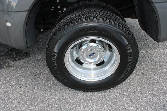 2024 Ford Super Duty F-350 DRW Platinum