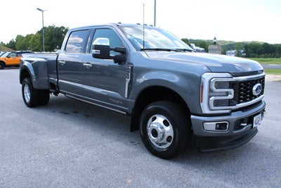 2024 Ford Super Duty F-350 DRW Platinum