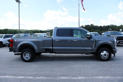2024 Ford Super Duty F-350 DRW Platinum