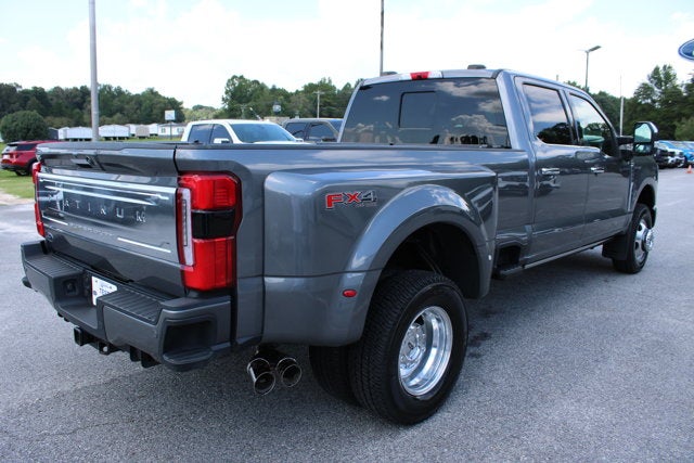 2024 Ford Super Duty F-350 DRW Platinum