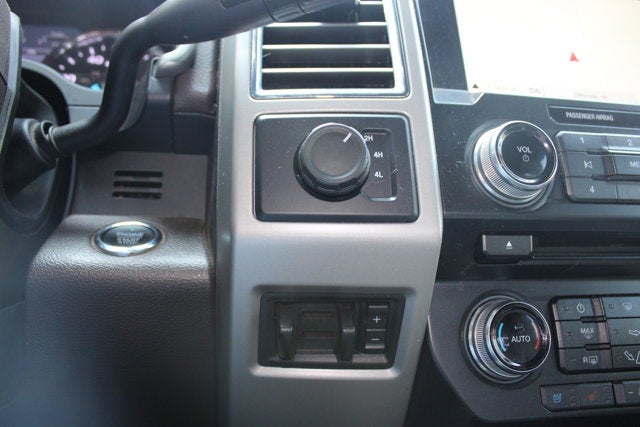 2017 Ford Super Duty F-350 DRW King Ranch