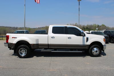 2017 Ford Super Duty F-350 DRW King Ranch