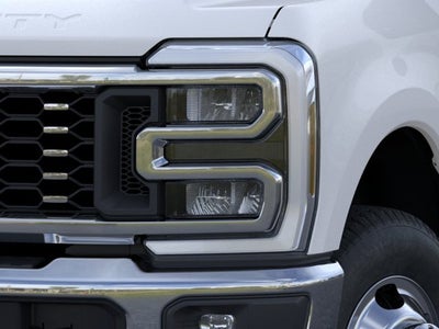 2026 Ford Super Duty LARIAT