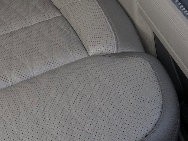 2026 Ford Super Duty Platinum