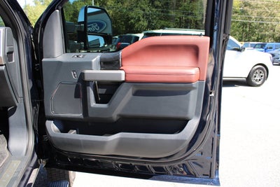 2022 Ford Super Duty F-450 DRW Platinum