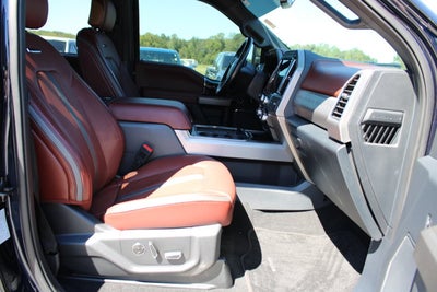 2022 Ford Super Duty F-450 DRW Platinum