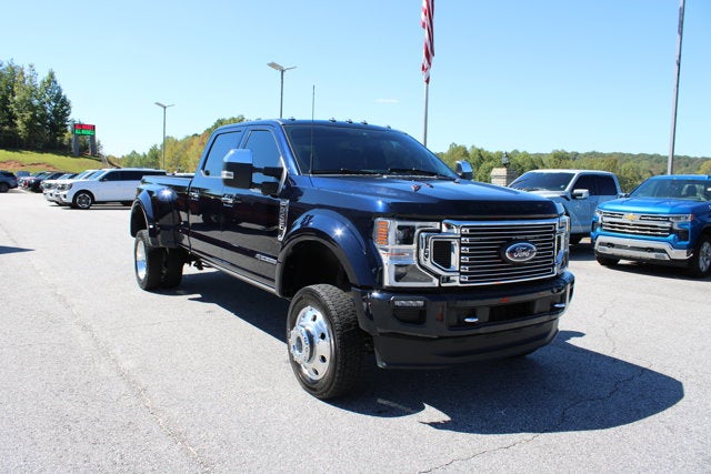 2022 Ford Super Duty F-450 DRW Platinum