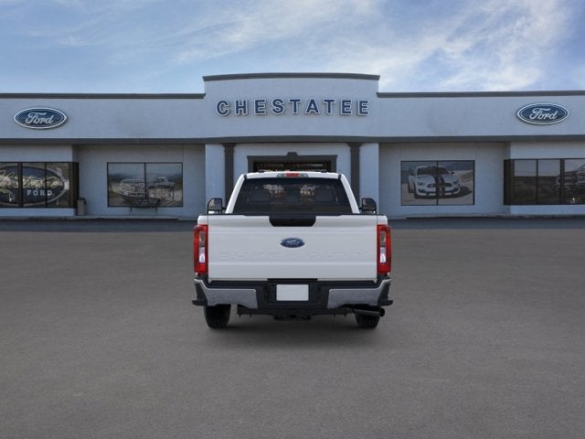 2026 Ford Super Duty Base