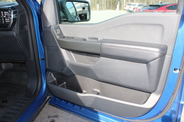 2023 Ford F-150 XLT - Blue exterior view 11