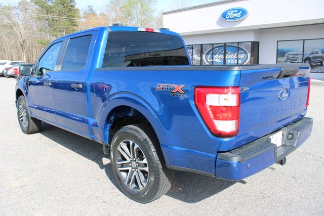2023 Ford F-150 XLT - Blue exterior view 7