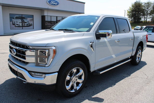 2023 Ford F-150 Lariat - Gray exterior view 2