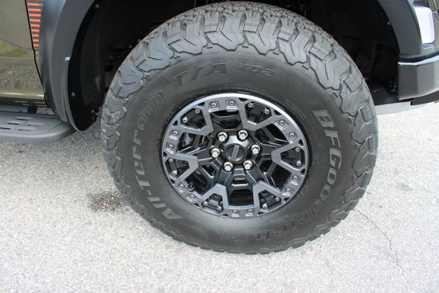 2025 Ford F-150 Raptor R