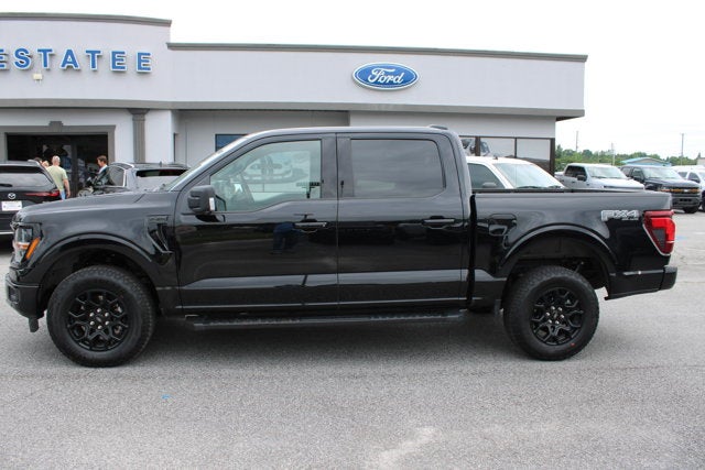2025 Ford F-150's photo
