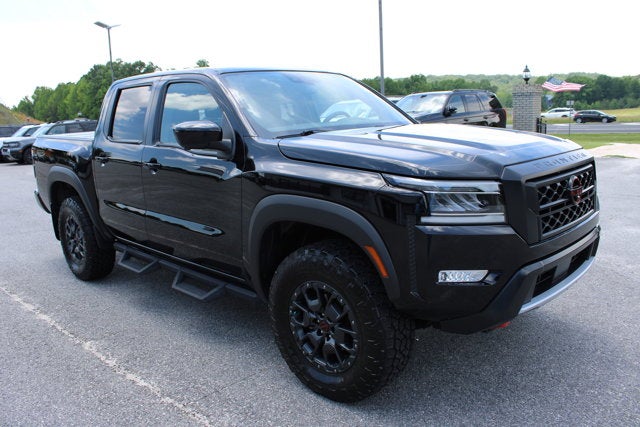 2022 Nissan Frontier PRO-4X