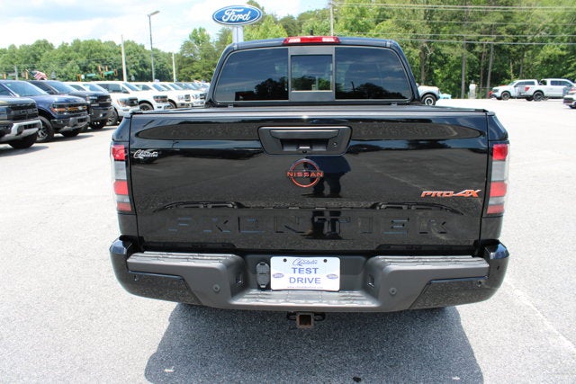 2022 Nissan Frontier PRO-4X