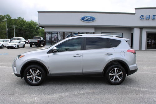 2017 Toyota RAV4 XLE