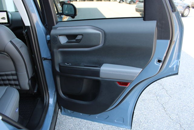 2025 Ford Bronco Sport Badlands - Blue exterior view 10