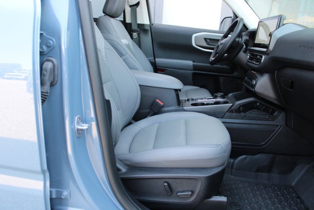 2025 Ford Bronco Sport Badlands - Blue exterior view 13